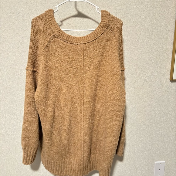 Free People Oversized Sweater, Size Medium - Picture 2 of 2